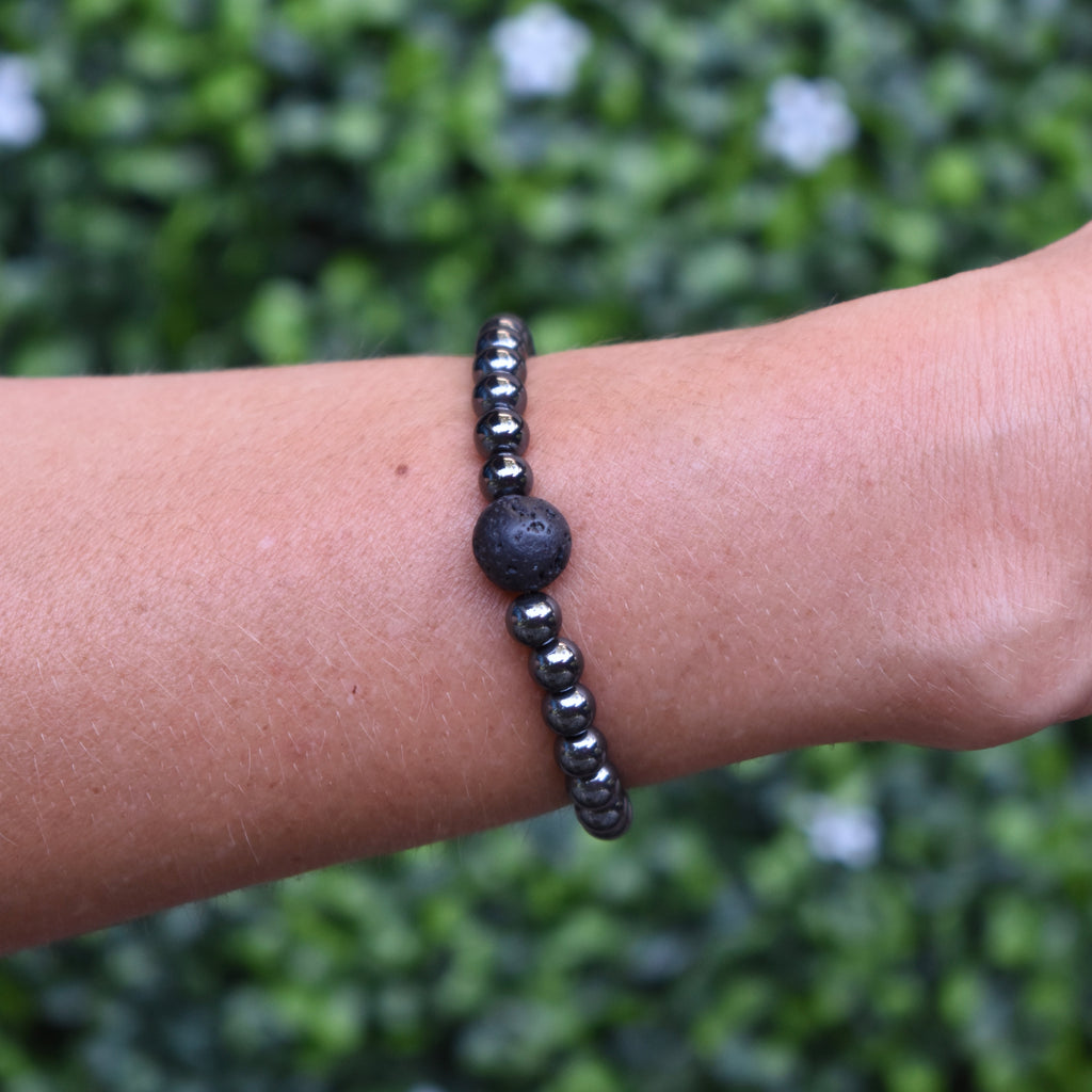 Hematite Oil Diffuser Bracelet - Woman